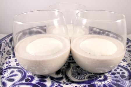 Preprost bananin puding